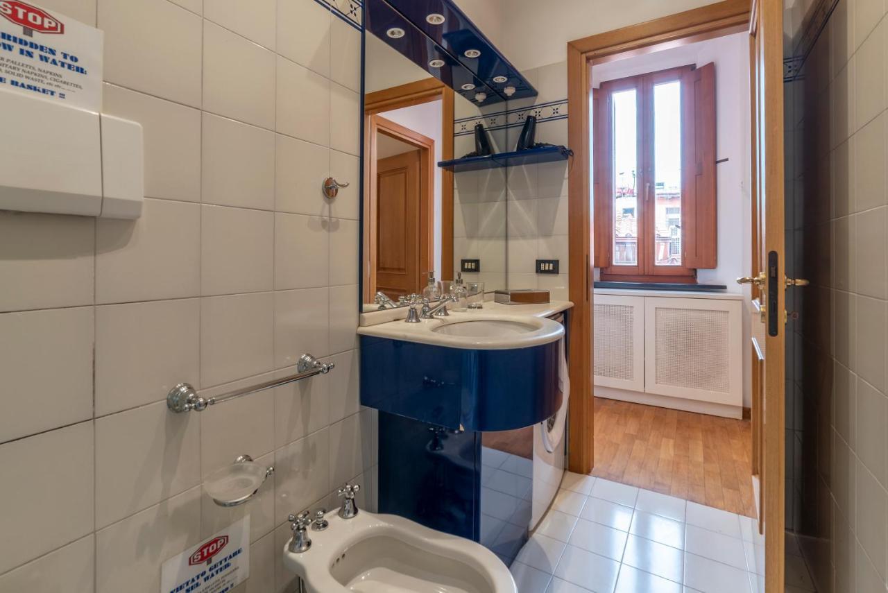 Piazza Di Spagna Elegant Flat Рим Екстер'єр фото